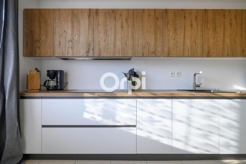 Appartement - 75 m² - 3 pièces