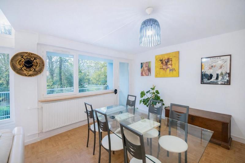 Appartement - 83 m² - 3 pièces