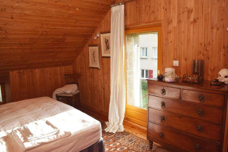 Maison - 245 m² - 10 pièces