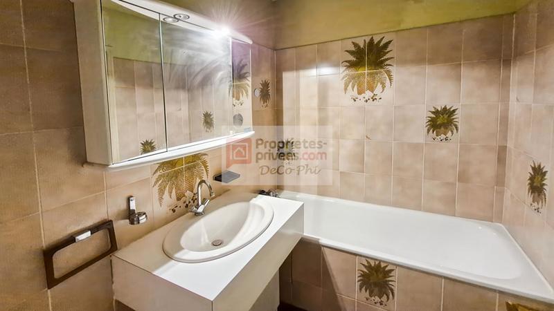 Appartement - 74 m² - 3 pièces