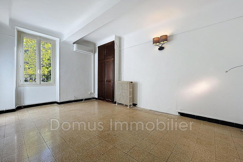 Maison - 283 m² - 11 pièces