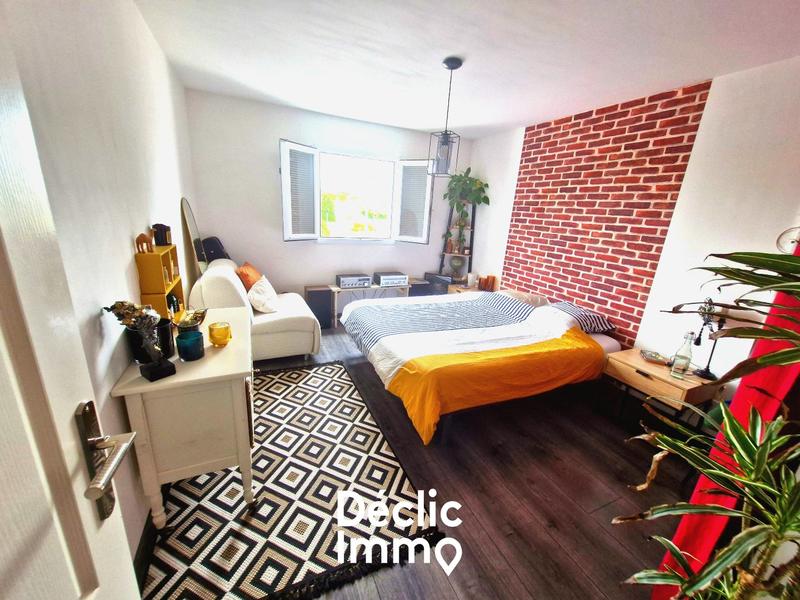 Maison - 102 m² - 6 pièces