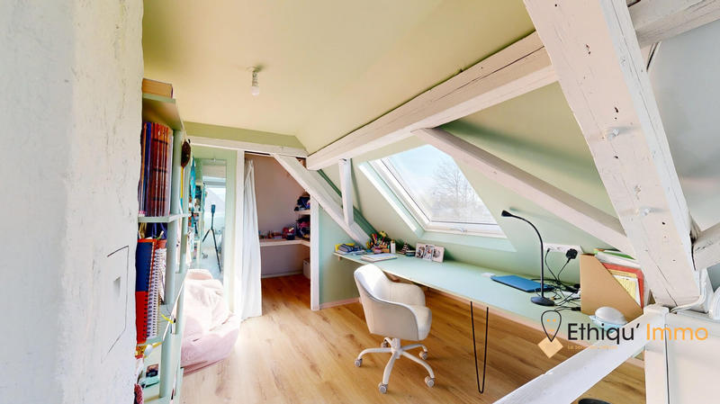 Maison - 136 m² - 5 pièces