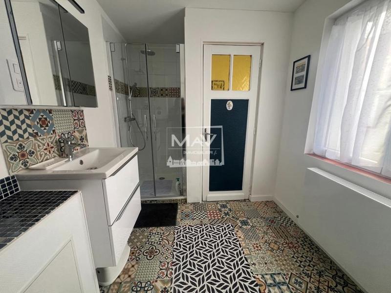 Maison - 99 m² - 3 pièces