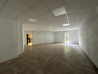 Local commercial - 165 m²