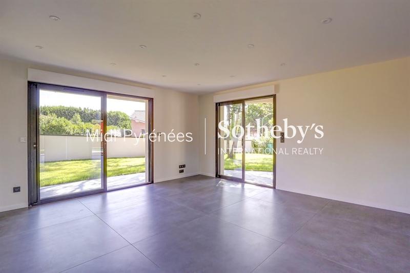 Maison - 153 m² - 5 pièces