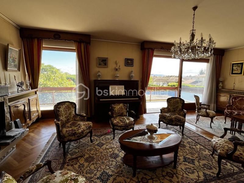 Maison d'architecte - 230 m² - 8 pièces