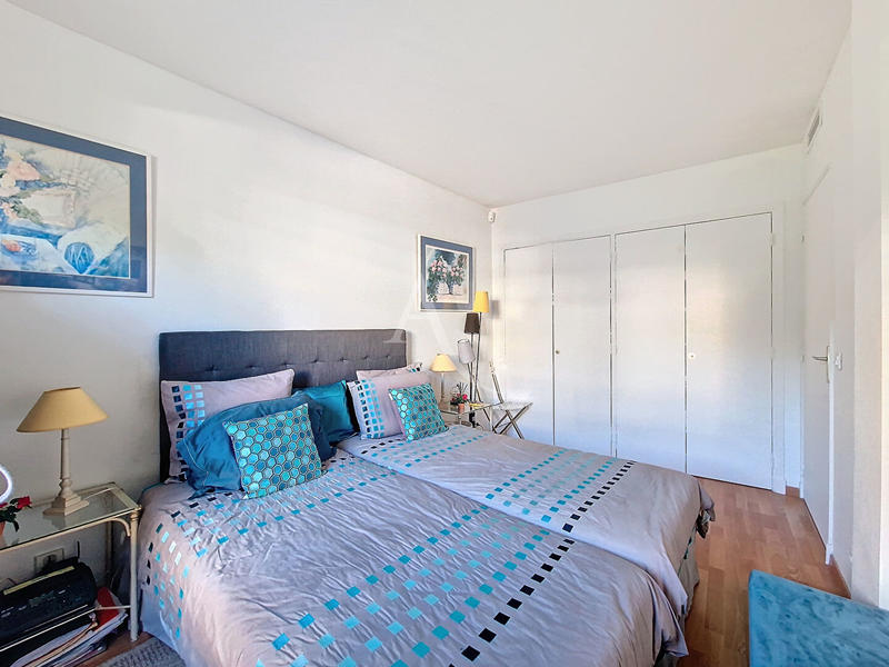 Appartement - 87 m² - 3 pièces