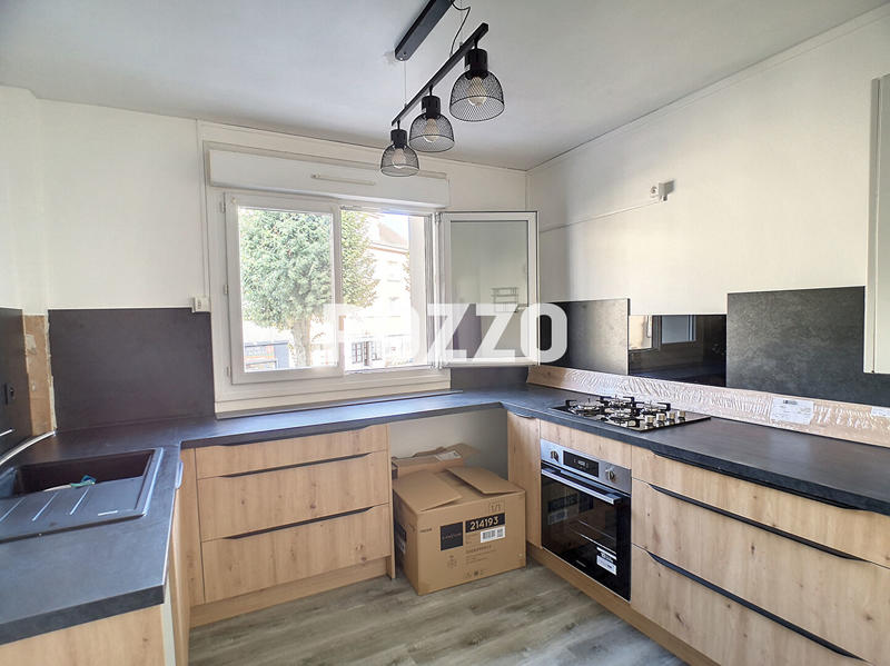 Appartement - 61 m² - 3 pièces