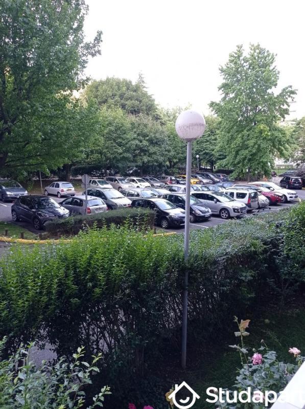 Chambre - 9 m² - 1 pièce