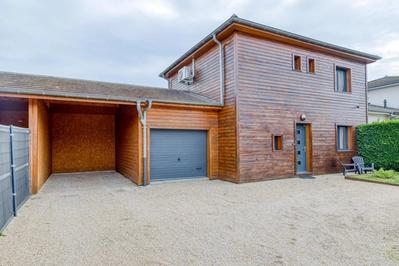 Maison - 84 m² - 5 pièces