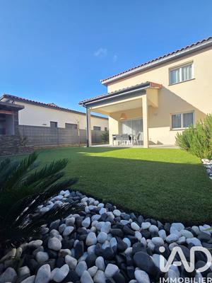 Maison - 120 m² - 4 pièces