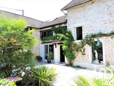 Maison - 169 m² - 6 pièces