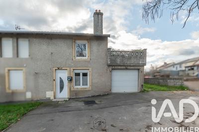 Maison - 98 m² - 5 pièces