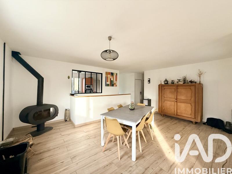 Maison - 93 m² - 4 pièces
