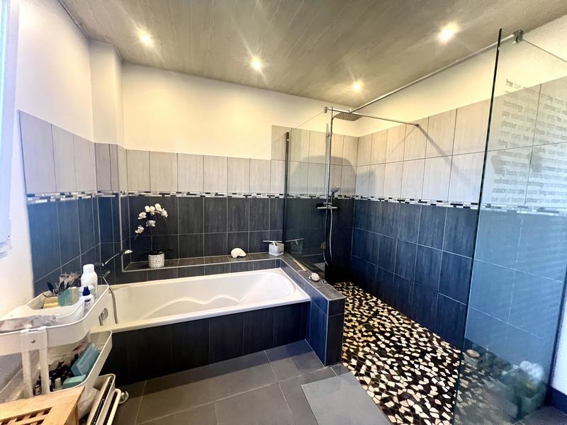 Maison de village - 159 m² - 5 pièces