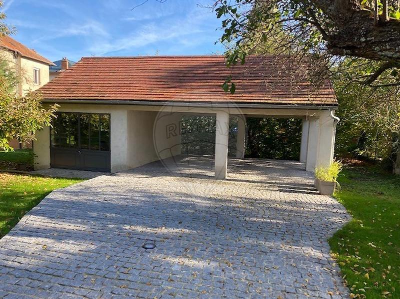 Propriété - 158 m² - 6 pièces