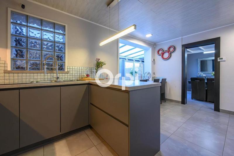 Maison - 148 m² - 7 pièces