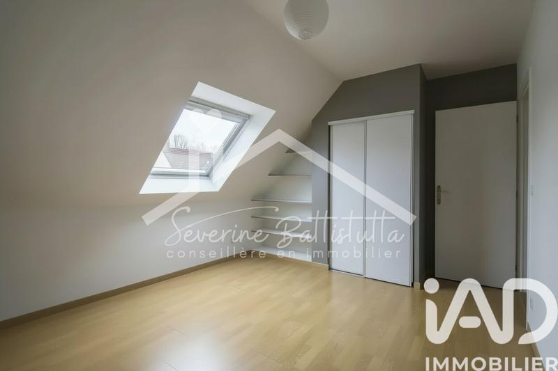 Maison - 121 m² - 7 pièces