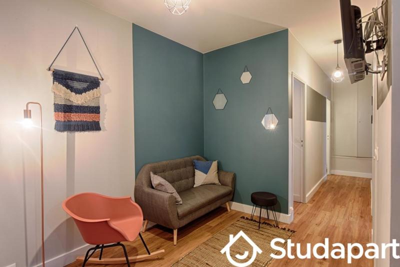 Chambre - 12 m² - 1 pièce