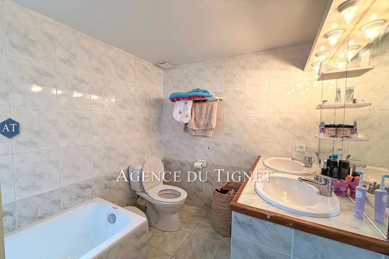 Maison - 80 m² - 5 pièces