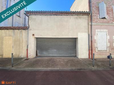 Parking - 68 m²