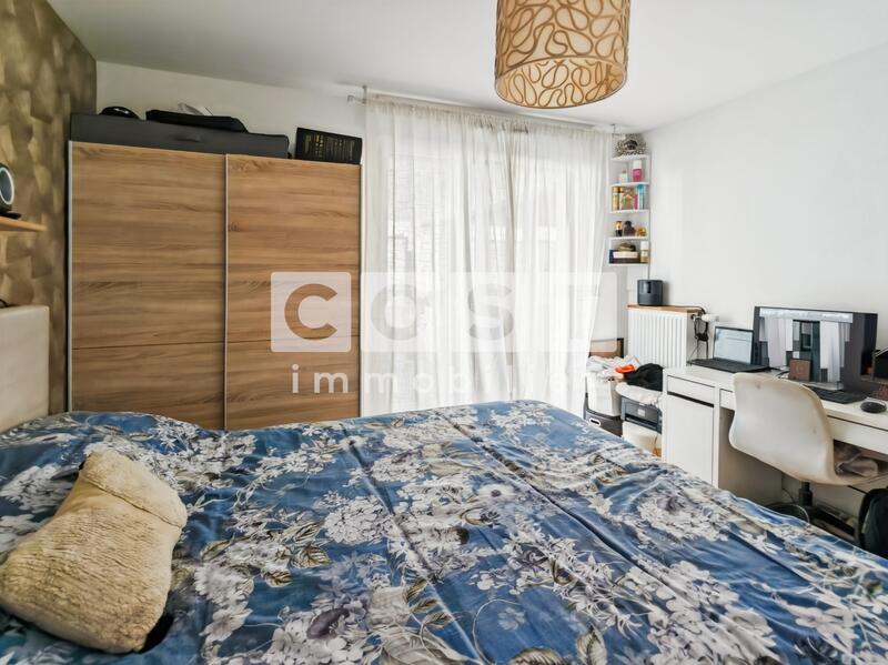 Appartement - 82 m² - 4 pièces