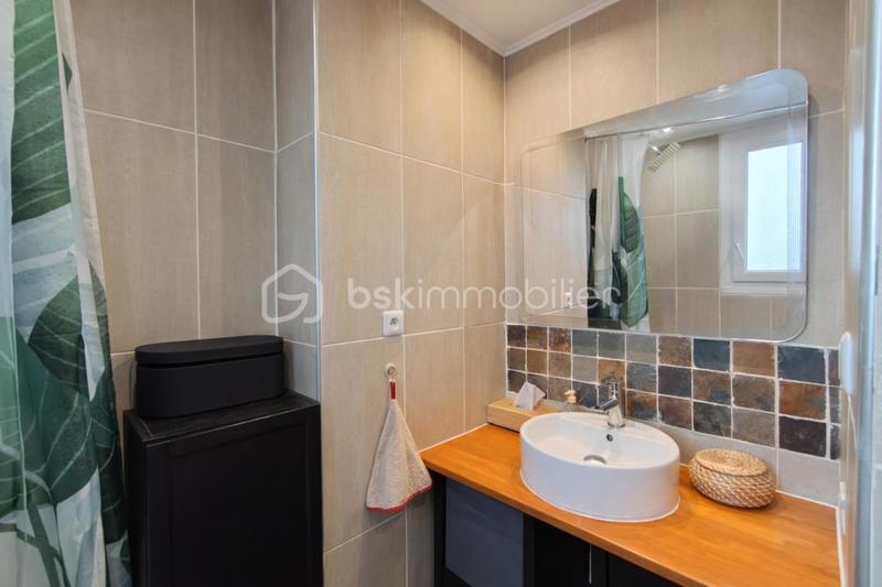 Appartement - 80 m² - 4 pièces