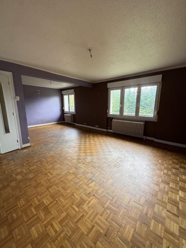 Maison traditionnelle - 115 m² - 6 pièces