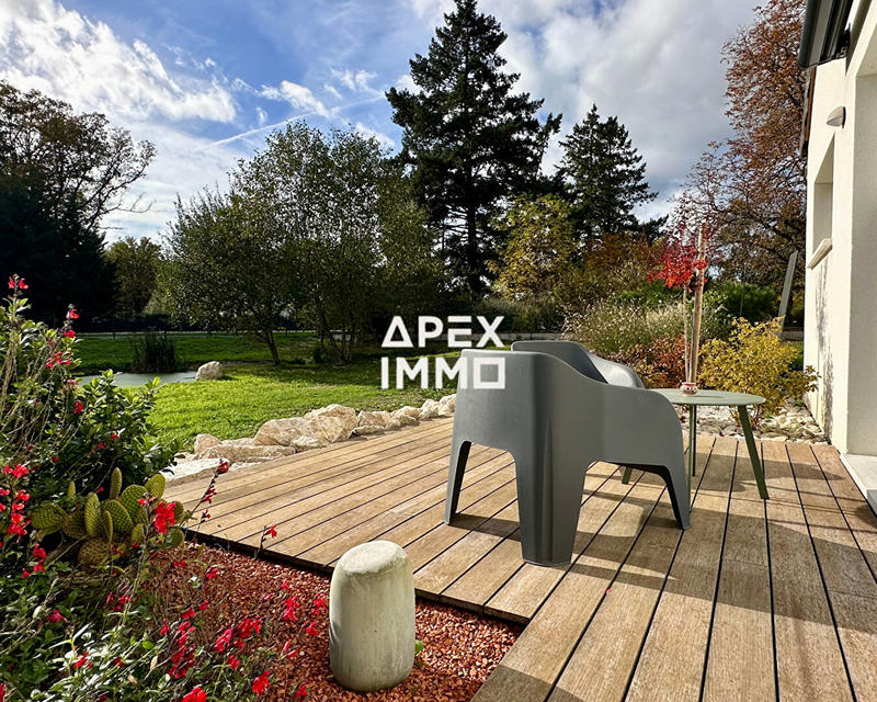 Maison - 98 m² - 4 pièces