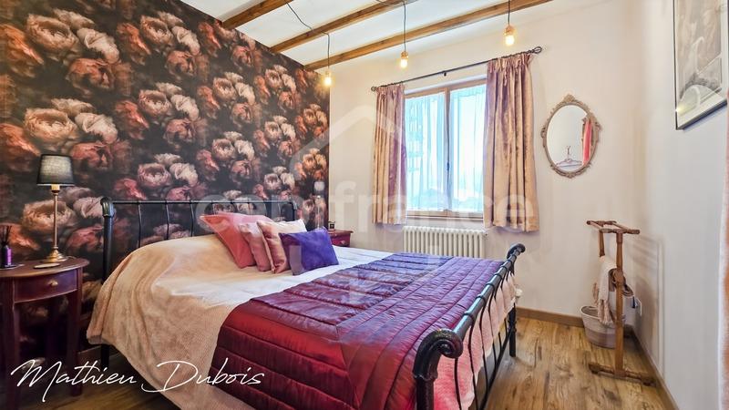 Maison - 167 m² - 8 pièces