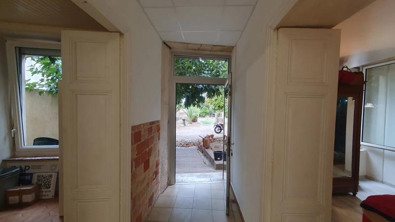 Maison - 250 m² - 8 pièces