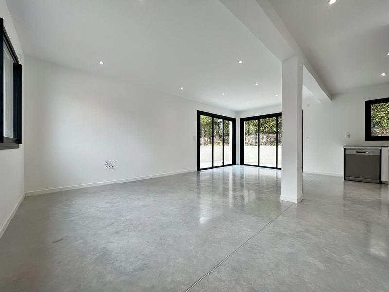 Appartement - 79 m² - 3 pièces