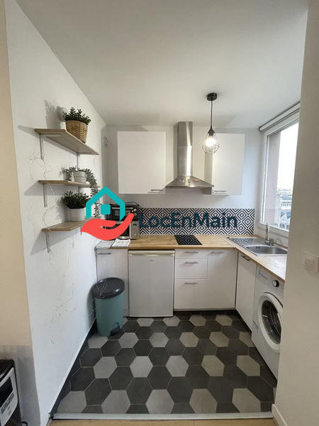 Studio - 25 m² - 1 pièce