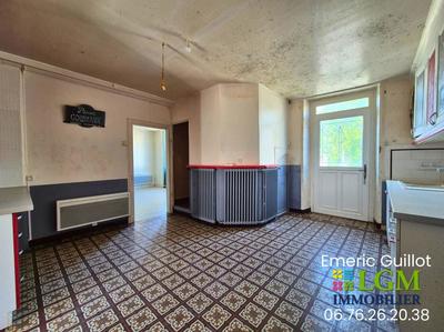 Maison - 90 m² - 4 pièces