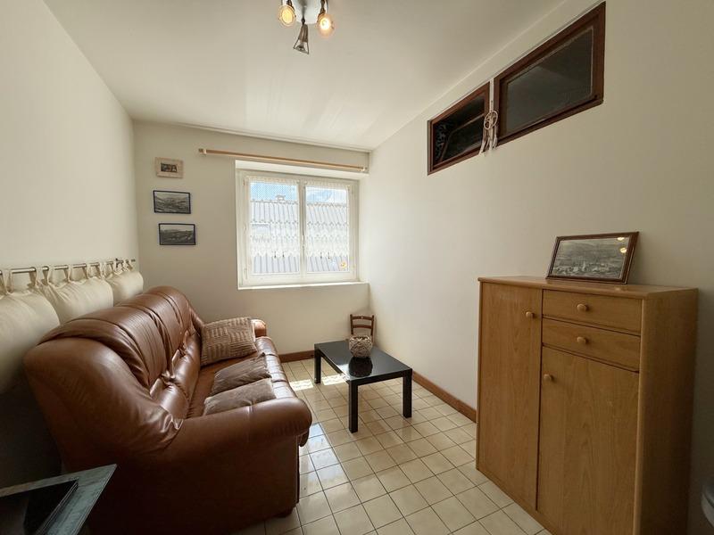 Maison - 350 m² - 10 pièces