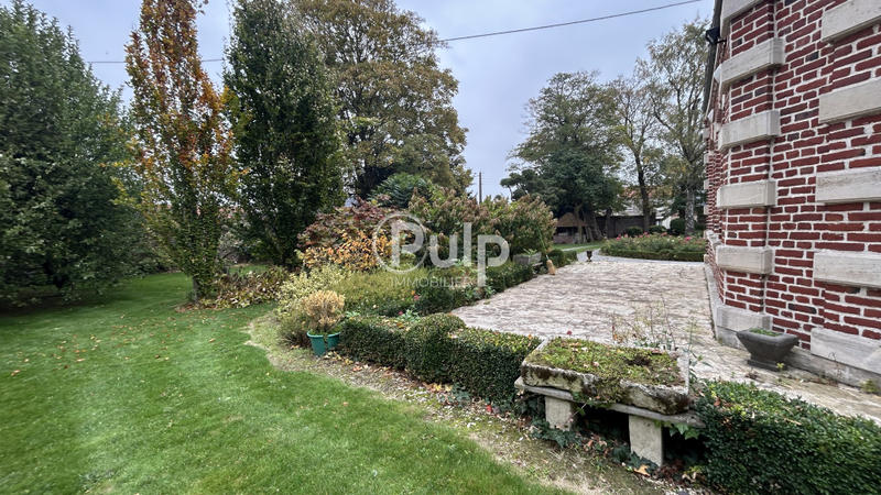 Maison bourgeoise - 232 m² - 11 pièces