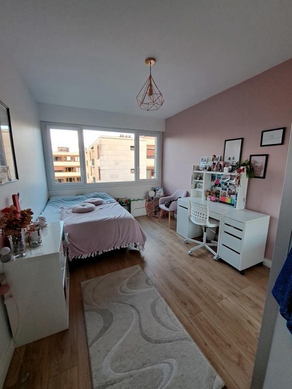 Appartement - 120 m² - 5 pièces