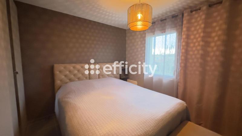 Pavillon - 80 m² - 3 pièces