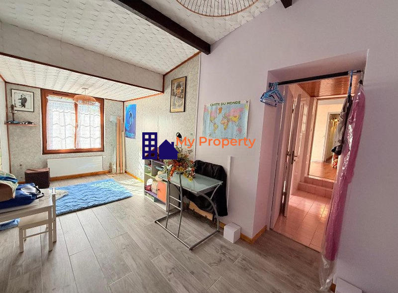 Maison - 75 m² - 5 pièces