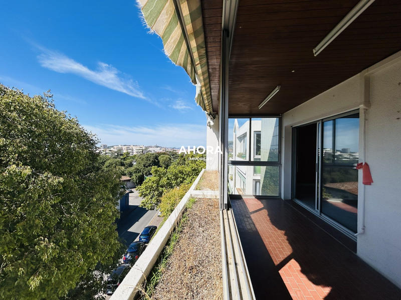 Appartement - 72 m² - 3 pièces