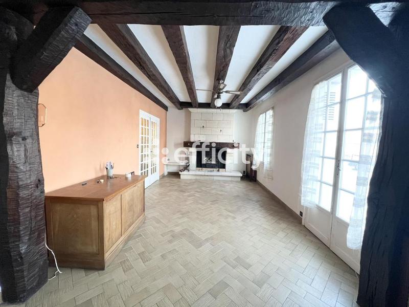 Maison - 200 m² - 8 pièces