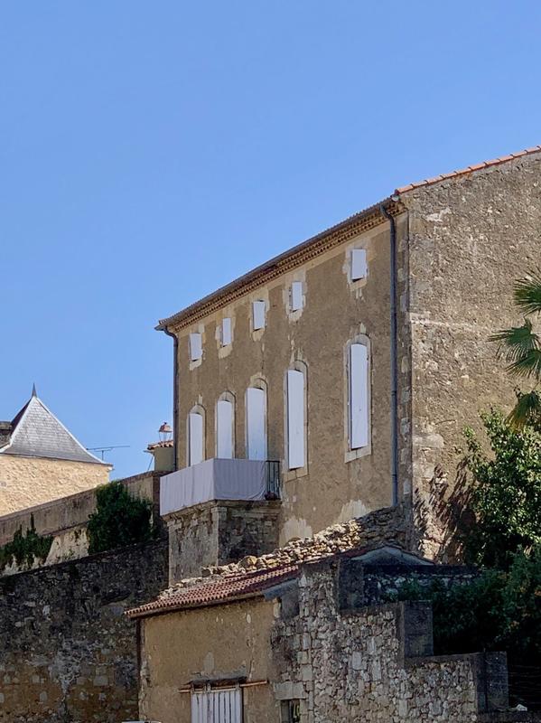 Maison - 380 m² - 12 pièces