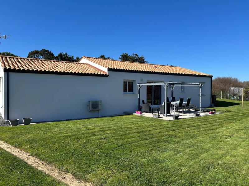Maison - 91 m² - 4 pièces