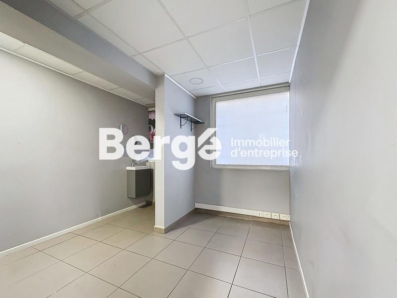 Local commercial - 121 m²