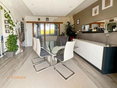 Maison - 176 m² - 6 pièces