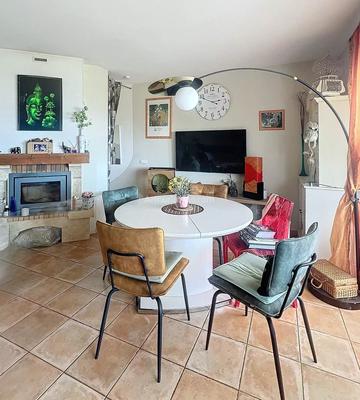 Maison - 110 m² - 5 pièces