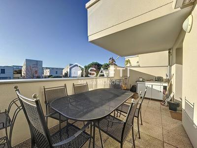 Appartement - 90 m² - 4 pièces