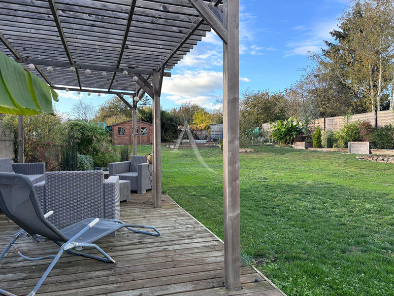 Maison - 85 m² - 4 pièces