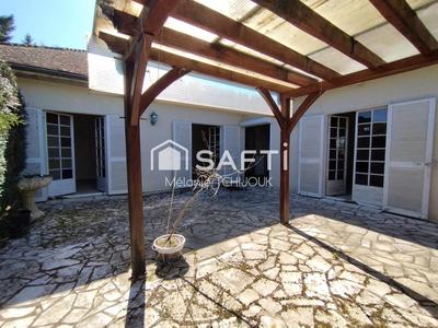 Maison - 187 m² - 9 pièces